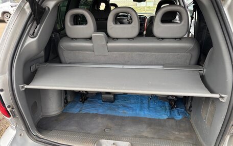 Chrysler Voyager IV, 2005 год, 700 000 рублей, 31 фотография