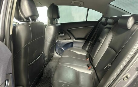 Toyota Avensis III рестайлинг, 2011 год, 930 000 рублей, 17 фотография