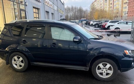 Mitsubishi Outlander III рестайлинг 3, 2010 год, 890 000 рублей, 1 фотография
