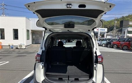 Toyota Sienta II, 2022 год, 1 253 000 рублей, 31 фотография