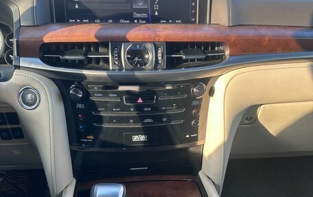 Lexus LX III, 2018 год, 10 000 000 рублей, 11 фотография