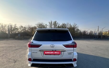 Lexus LX III, 2018 год, 10 000 000 рублей, 4 фотография