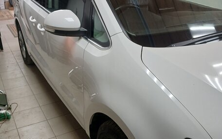 Volkswagen Sharan II, 2012 год, 1 400 000 рублей, 5 фотография