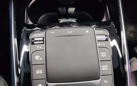 Mercedes-Benz GLA, 2022 год, 2 800 000 рублей, 16 фотография