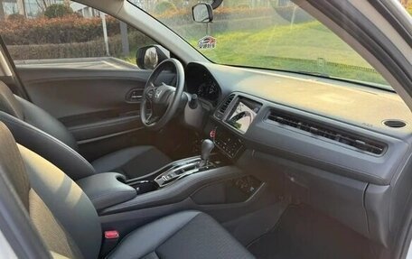 Honda Vezel, 2022 год, 1 470 004 рублей, 7 фотография