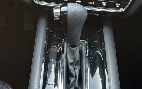 Honda Vezel, 2022 год, 1 470 004 рублей, 10 фотография