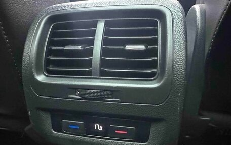 Volkswagen Touran III, 2022 год, 1 830 000 рублей, 17 фотография