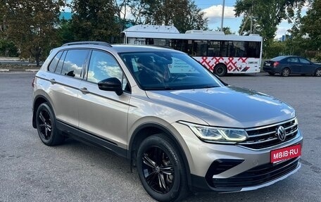 Volkswagen Tiguan II, 2021 год, 3 350 000 рублей, 1 фотография