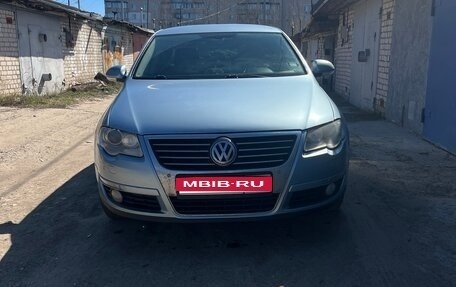 Volkswagen Passat B6, 2006 год, 650 000 рублей, 1 фотография