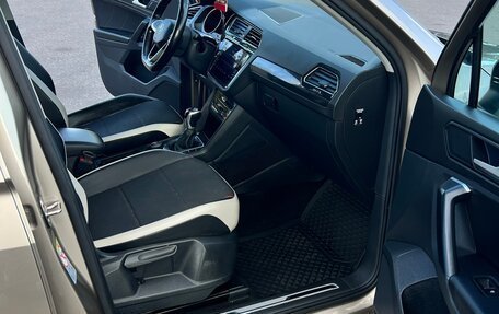 Volkswagen Tiguan II, 2021 год, 3 350 000 рублей, 4 фотография