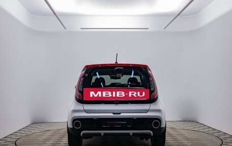 KIA Soul II рестайлинг, 2016 год, 1 260 000 рублей, 6 фотография