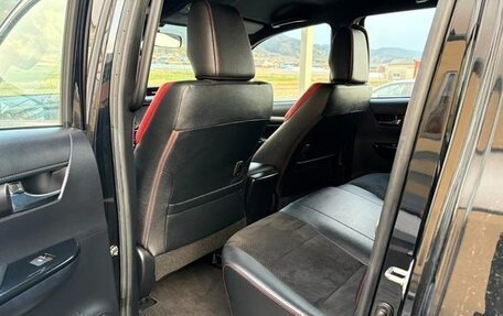 Toyota Hilux VIII, 2022 год, 3 450 000 рублей, 25 фотография