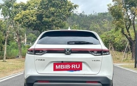 Honda Vezel, 2023 год, 1 708 000 рублей, 4 фотография