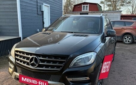 Mercedes-Benz M-Класс, 2012 год, 1 811 000 рублей, 6 фотография