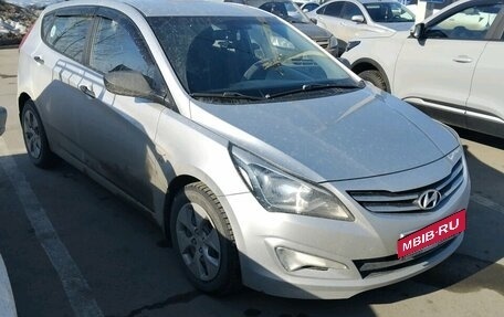Hyundai Solaris II рестайлинг, 2014 год, 1 018 500 рублей, 7 фотография