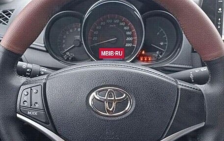 Toyota Vios III, 2022 год, 1 300 000 рублей, 11 фотография