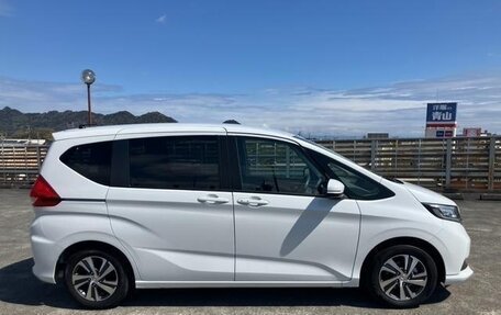 Honda Freed II, 2022 год, 1 500 008 рублей, 4 фотография