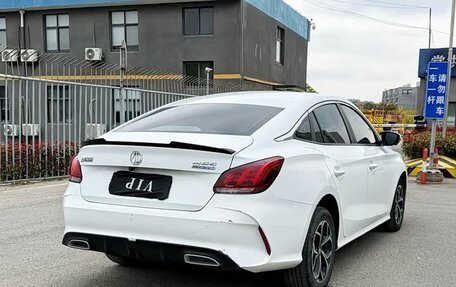 MG 5, 2022 год, 1 010 000 рублей, 4 фотография