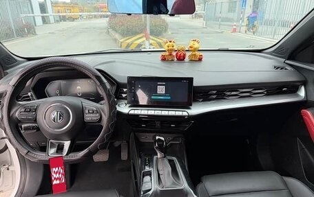 MG 5, 2022 год, 1 010 000 рублей, 8 фотография