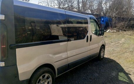 Renault Trafic, 2006 год, 1 300 000 рублей, 10 фотография