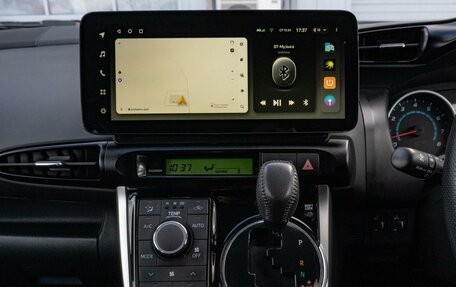 Toyota Wish II, 2009 год, 1 295 000 рублей, 23 фотография