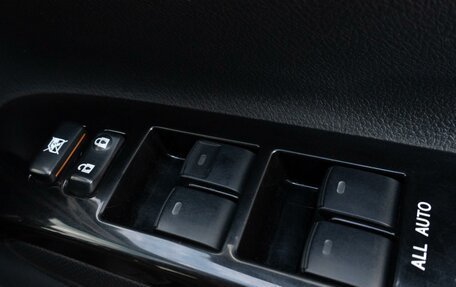 Toyota Wish II, 2009 год, 1 295 000 рублей, 20 фотография