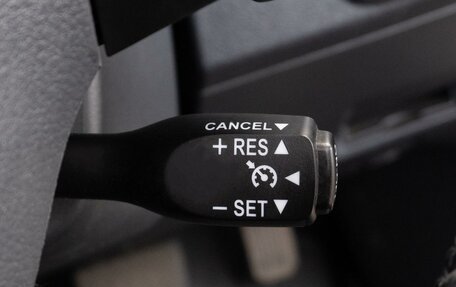 Toyota Wish II, 2009 год, 1 295 000 рублей, 27 фотография