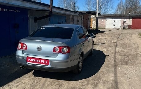 Volkswagen Passat B6, 2006 год, 650 000 рублей, 4 фотография