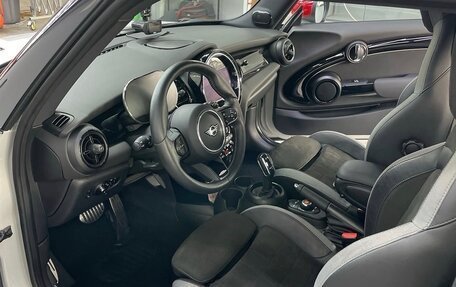 MINI Hatch, 2021 год, 3 750 000 рублей, 2 фотография