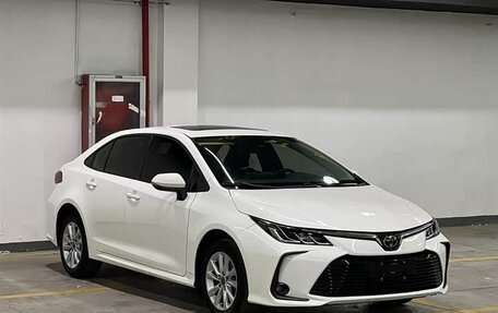 Toyota Corolla, 2022 год, 1 110 000 рублей, 2 фотография