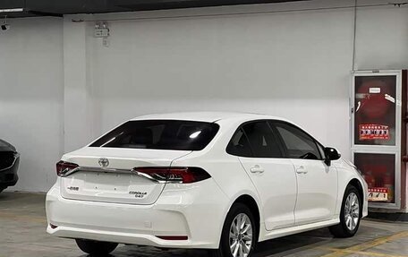 Toyota Corolla, 2022 год, 1 110 000 рублей, 4 фотография