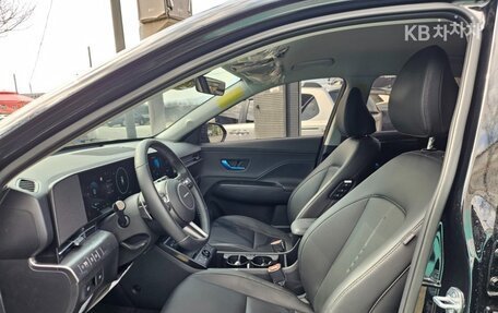 Hyundai Kona, 2024 год, 1 610 000 рублей, 6 фотография