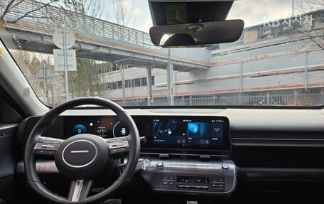 Hyundai Kona, 2024 год, 1 610 000 рублей, 7 фотография