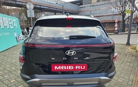 Hyundai Kona, 2024 год, 1 610 000 рублей, 5 фотография