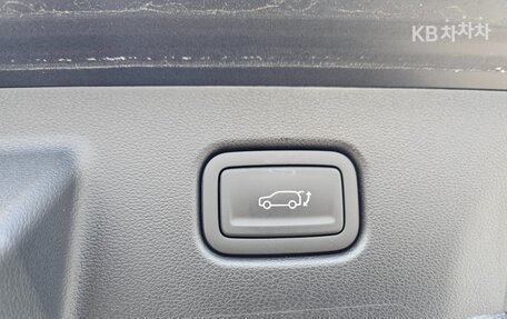 Hyundai Kona, 2024 год, 1 610 000 рублей, 19 фотография