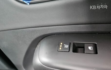 Hyundai Kona, 2024 год, 1 610 000 рублей, 23 фотография