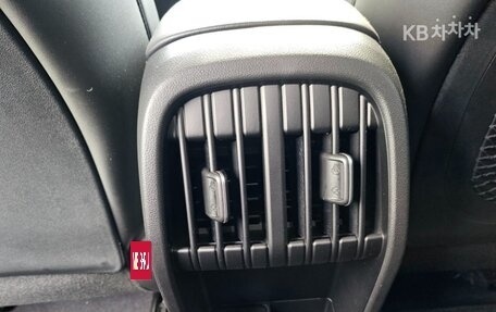 Hyundai Kona, 2024 год, 1 610 000 рублей, 21 фотография