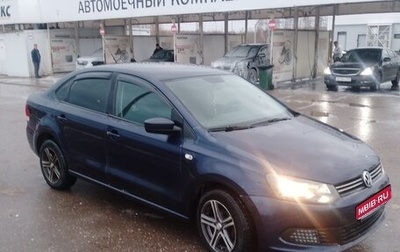 Volkswagen Polo VI (EU Market), 2013 год, 450 000 рублей, 1 фотография