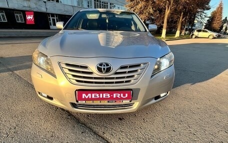 Toyota Camry, 2006 год, 1 050 000 рублей, 1 фотография