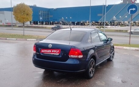 Volkswagen Polo VI (EU Market), 2013 год, 450 000 рублей, 2 фотография