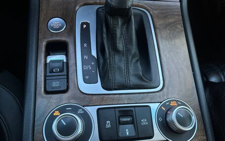 Volkswagen Touareg III, 2015 год, 2 600 000 рублей, 12 фотография