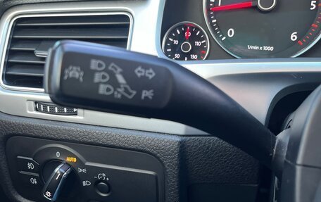 Volkswagen Touareg III, 2015 год, 2 600 000 рублей, 15 фотография