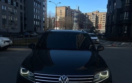 Volkswagen Touareg III, 2015 год, 2 600 000 рублей, 10 фотография