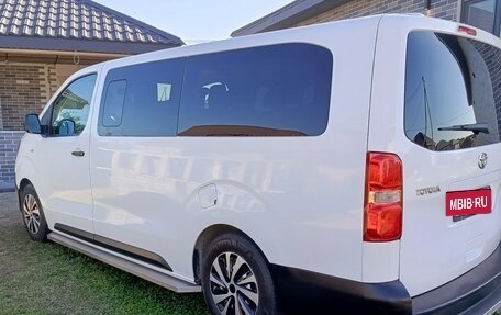 Toyota ProAce II, 2019 год, 1 800 000 рублей, 7 фотография