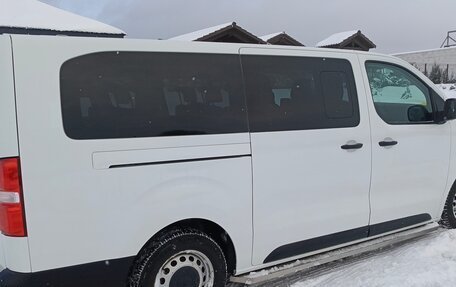 Toyota ProAce II, 2019 год, 1 800 000 рублей, 19 фотография