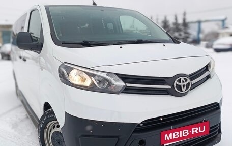 Toyota ProAce II, 2019 год, 1 800 000 рублей, 27 фотография