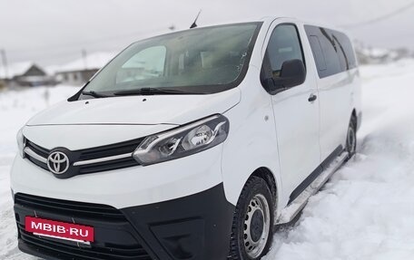 Toyota ProAce II, 2019 год, 1 800 000 рублей, 25 фотография