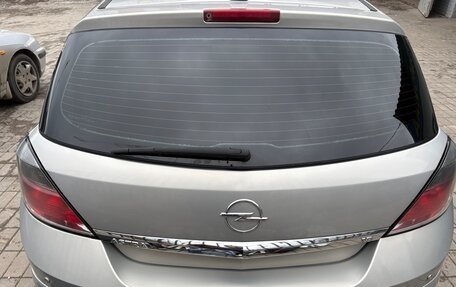 Opel Astra H, 2008 год, 630 000 рублей, 2 фотография