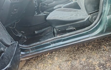 ИЖ 2126 «Ода», 2003 год, 90 000 рублей, 4 фотография