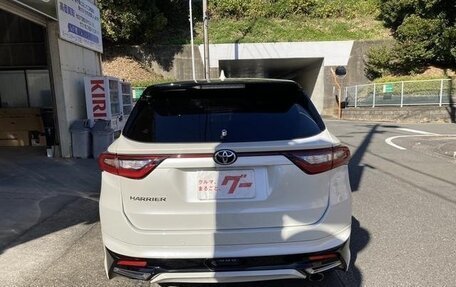 Toyota Harrier, 2018 год, 2 430 000 рублей, 6 фотография